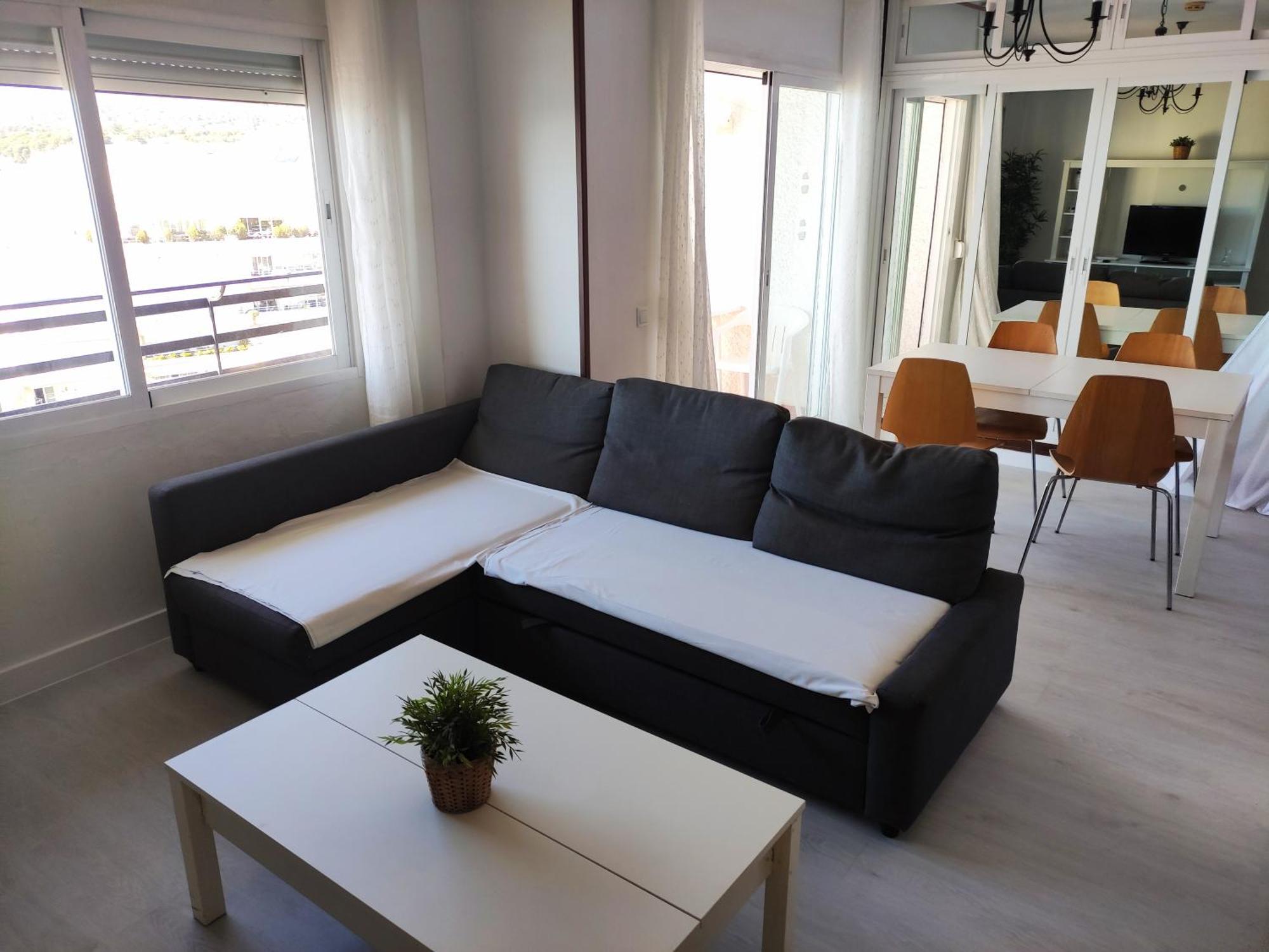 In First Line Apto 12-3 Appartement Marbellac